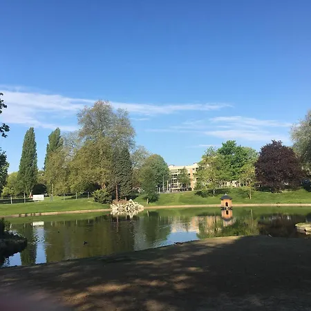 Fibre Rapide Cosy Rénové Queen Size Proche Lille Roubaix